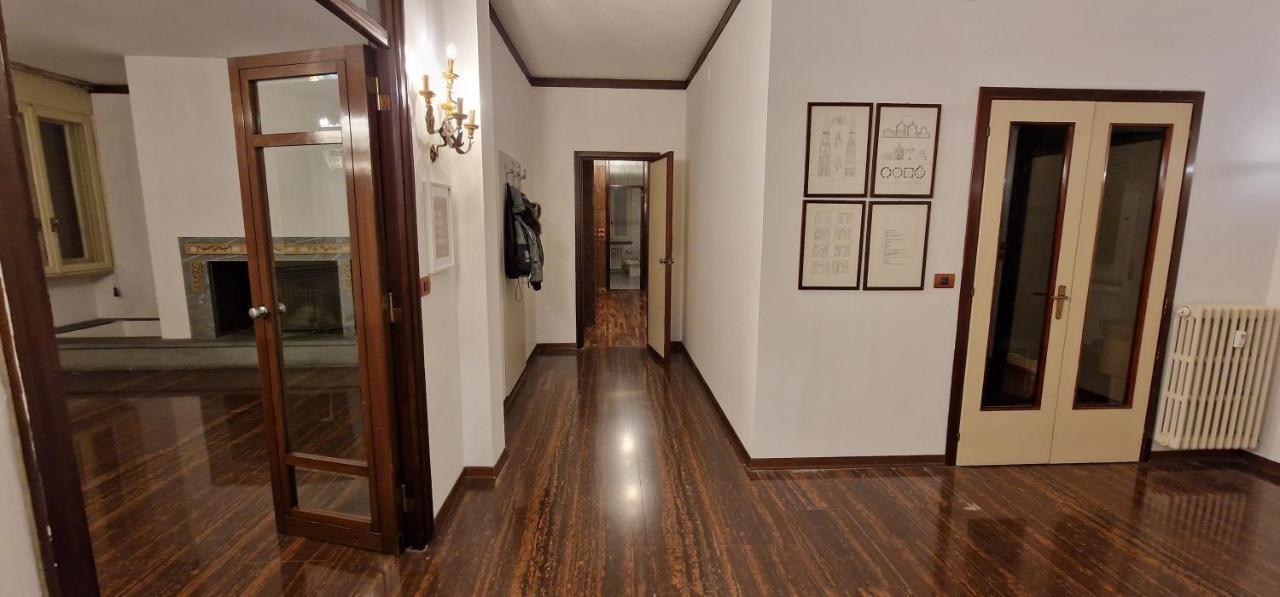 Forumguesthouse Verdi Centro Storico パルマ エクステリア 写真